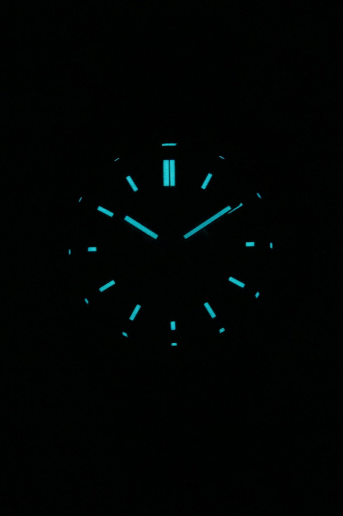 Bulova Racer Chronograph Leather Strap Black Dial Quartz 98B428 100M Men's Watch