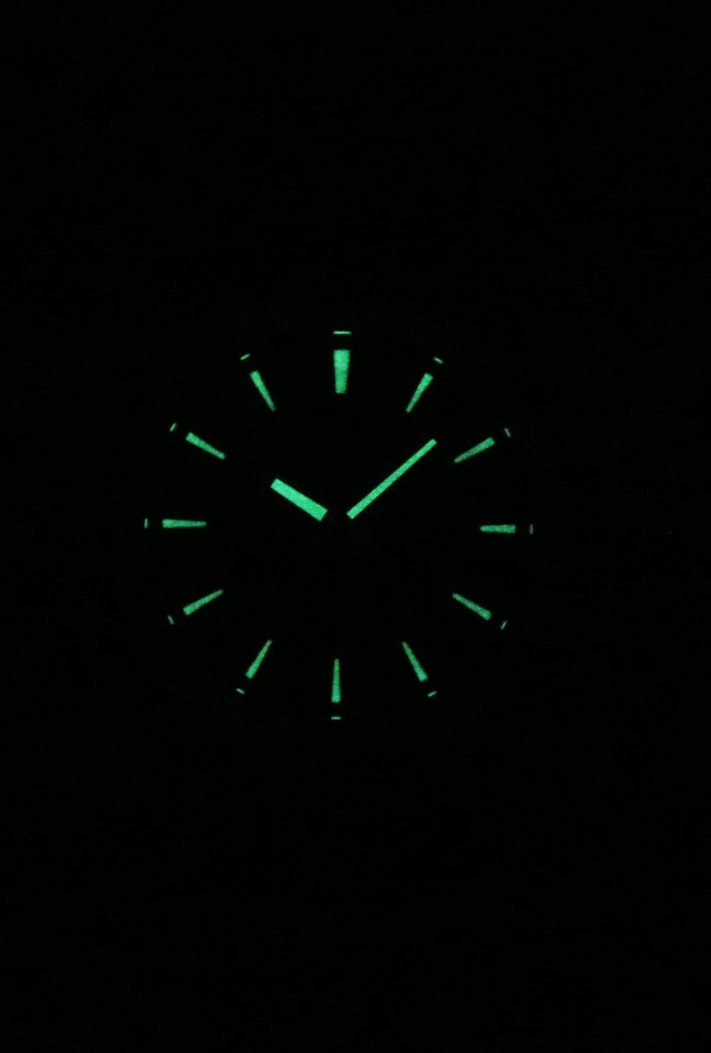 Casio Edifice Sapphire Crystal Analog Stainless Steel Green Dial Quartz EFR-S108D-3A 100M Men's Watch