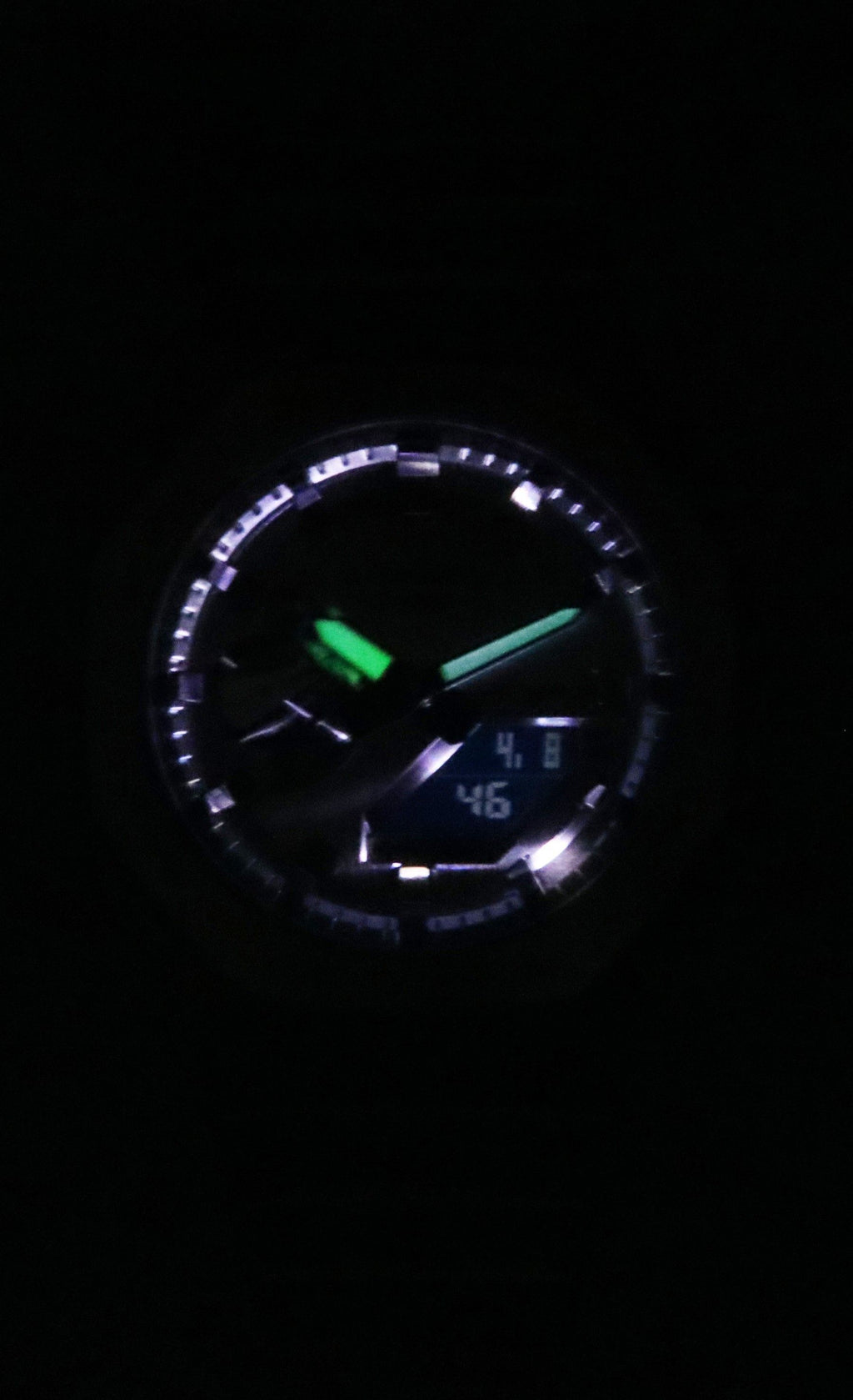 Casio G-Shock G-Steel Fine Metallic Tough Silicone Strap Grey Dial Quartz GM-2100YM-8A 200M Men's Watch