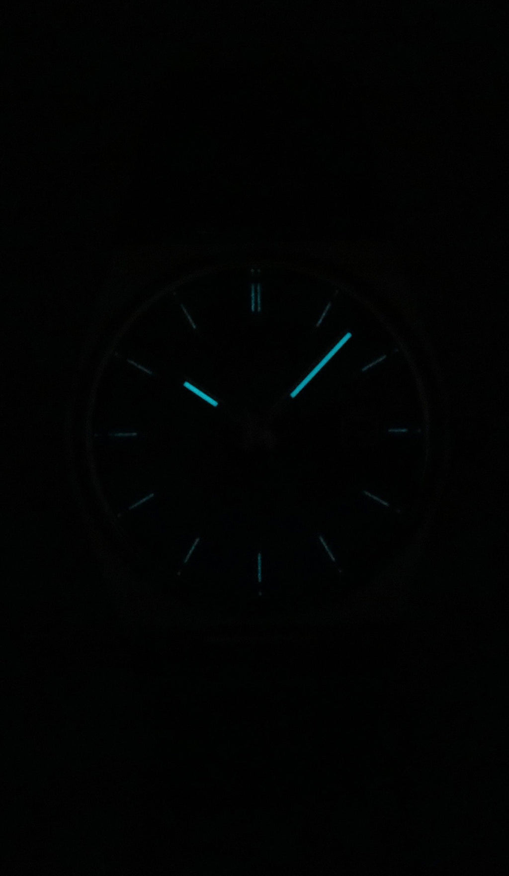 Tissot PRX Powermatic 80 Gradient Stainless Steel Black Chameleon Dial Automatic T137.407.11.051.01 100M Men's Watch