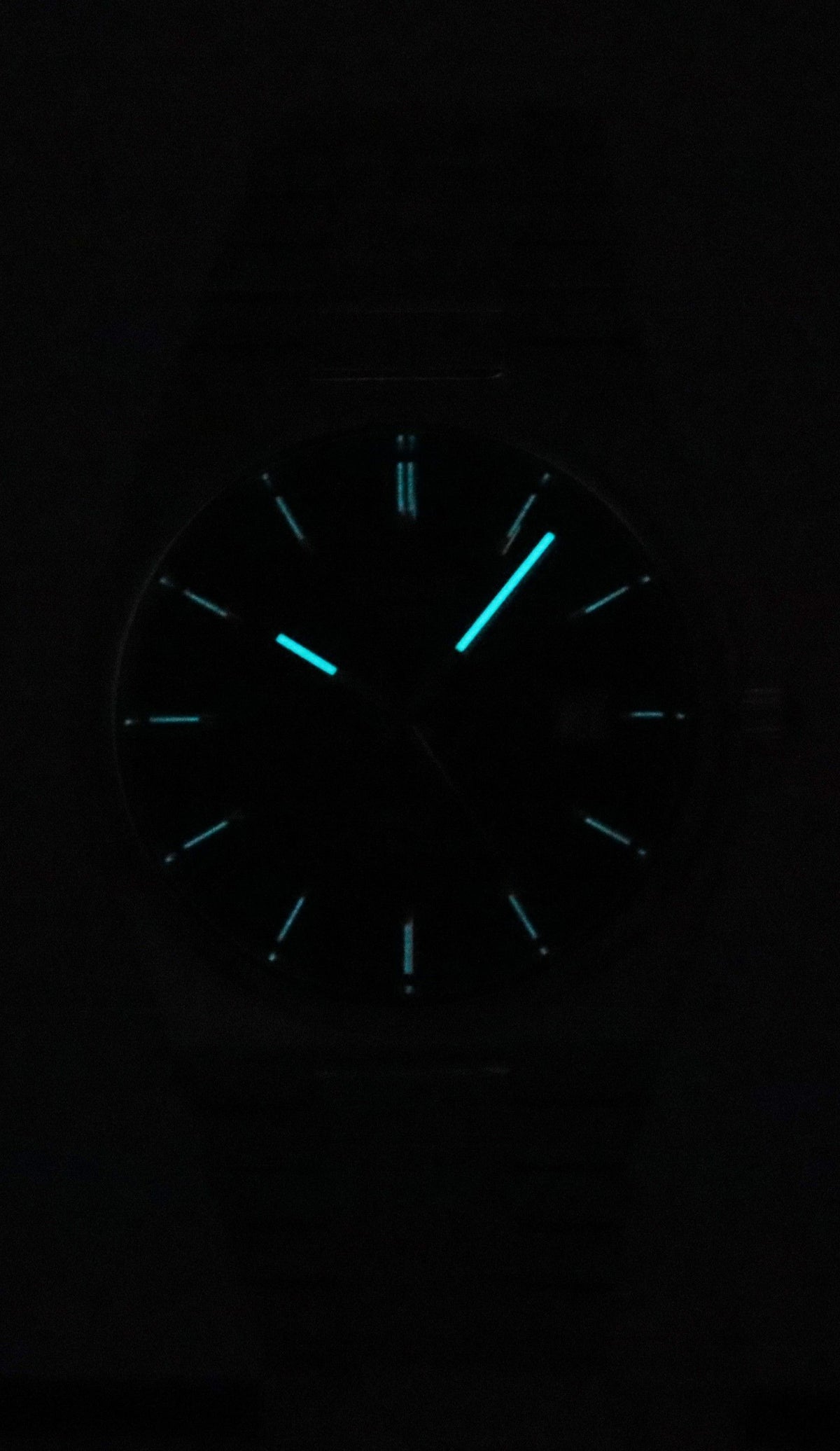 Tissot T-Classic PRX Powermatic 80 Stainless Steel Green Dial Automatic T137.407.11.091.00 100M Men's Watch